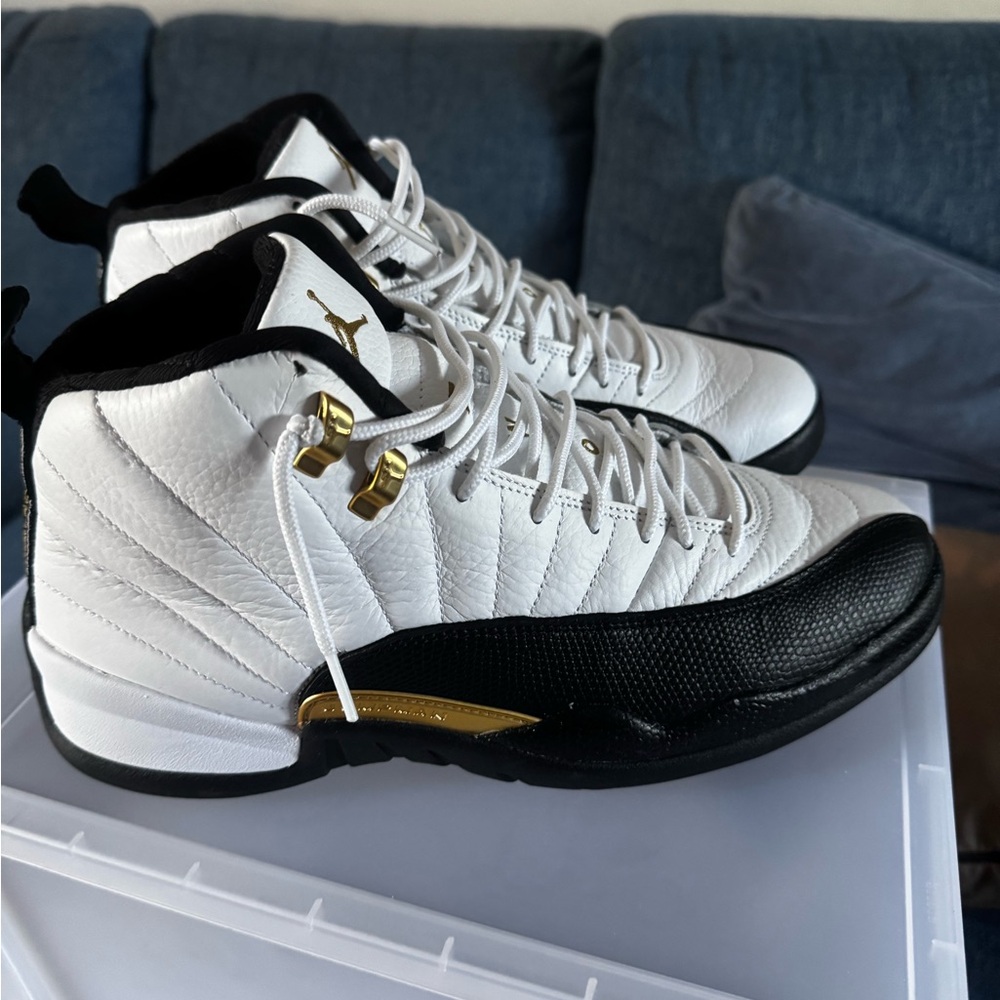 Jordan 12 Royalty